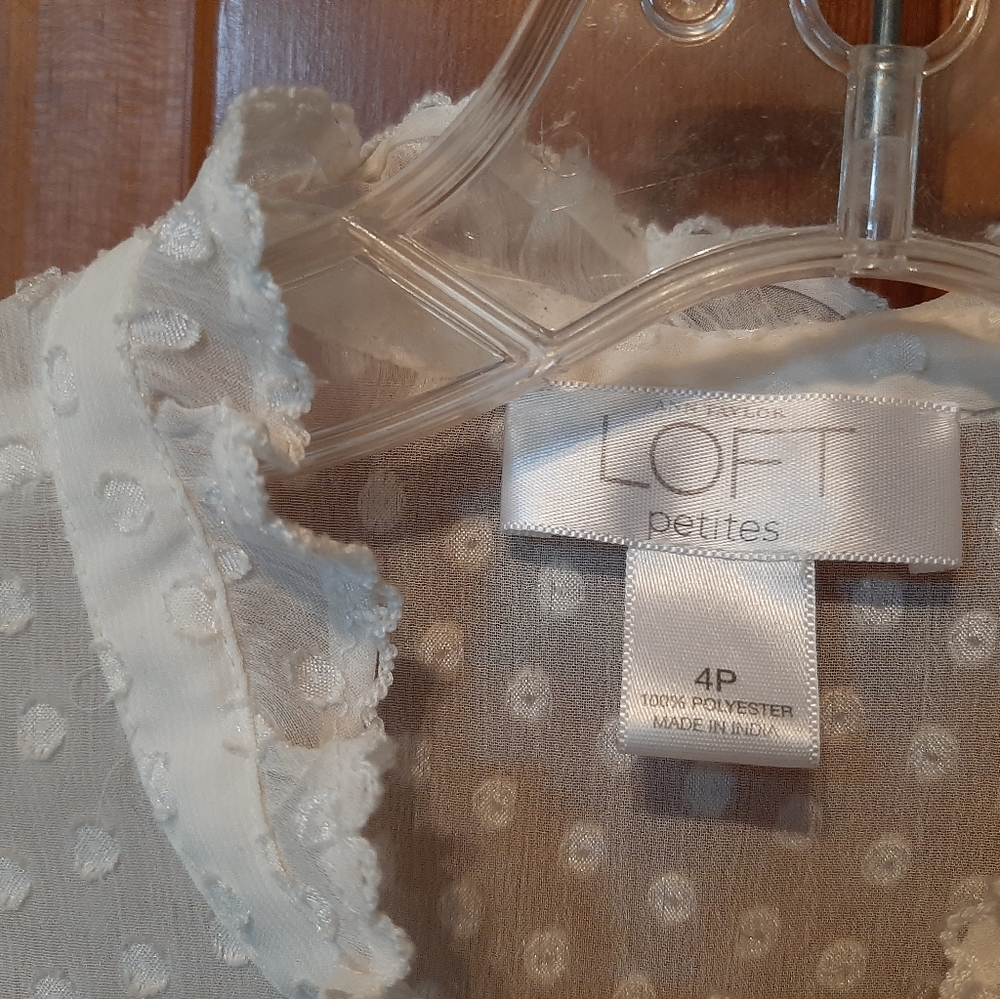 LOFT Sheer white blouse with ruffles - Size 4P - Picture 3 of 4